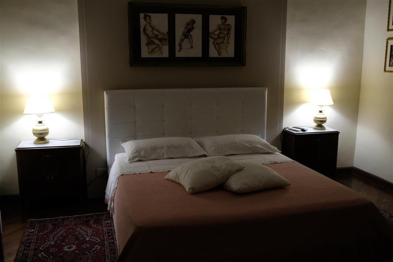 Palazzo La Via Apartment คาตาเนีย ภายนอก รูปภาพ